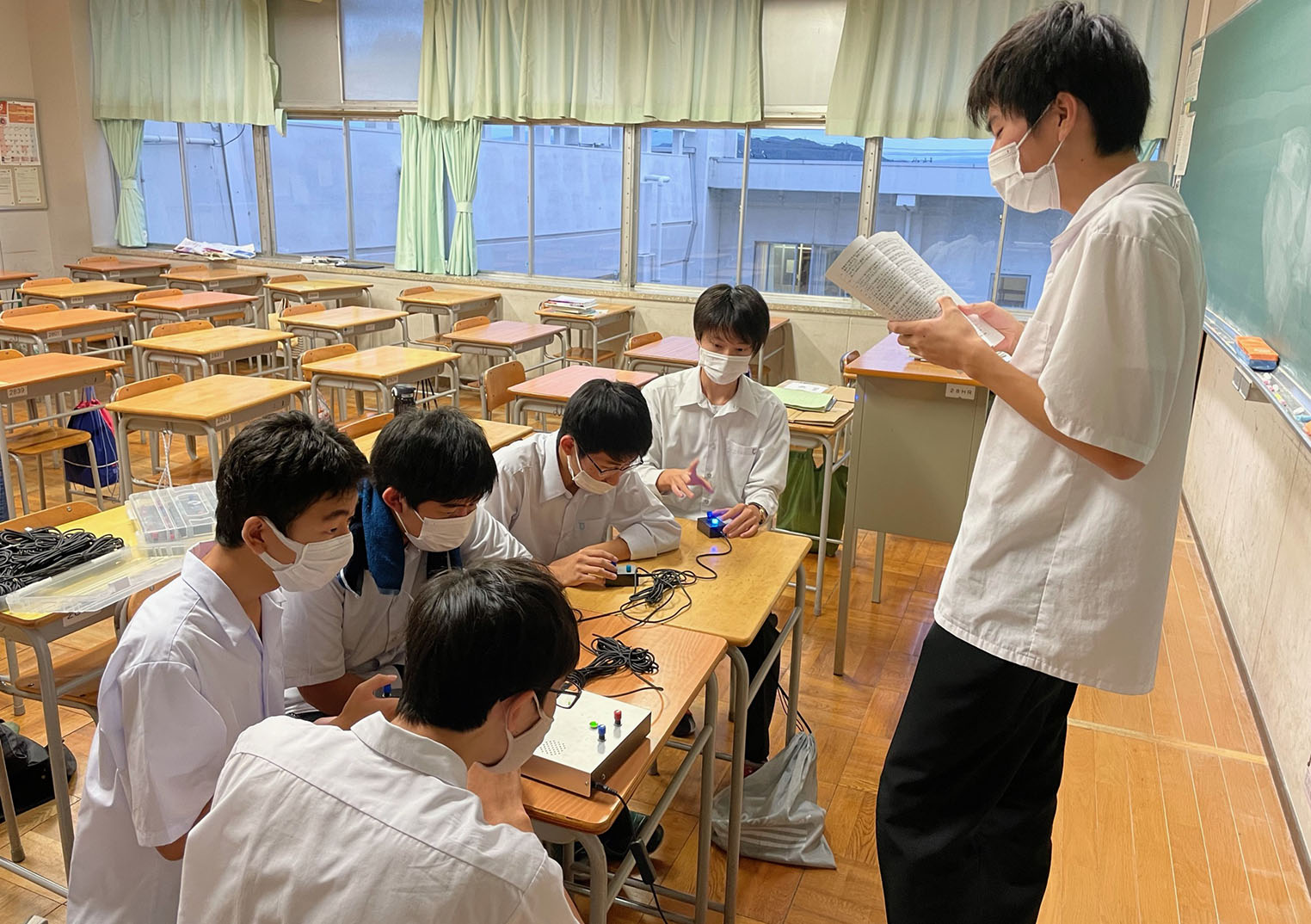 クイズ研究会